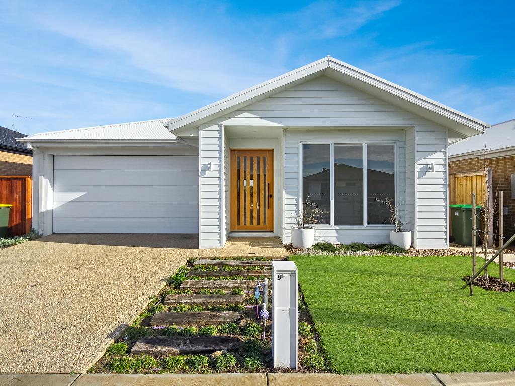 8 Keats Cct, Armstrong Creek, VIC 3217