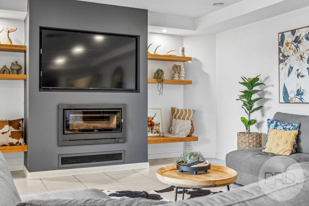 1 Wisteria Pl, Springvale, NSW 2650