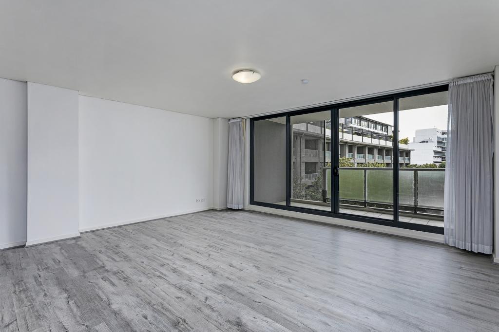 M10/1A MANDIBLE ST, ALEXANDRIA, NSW 2015