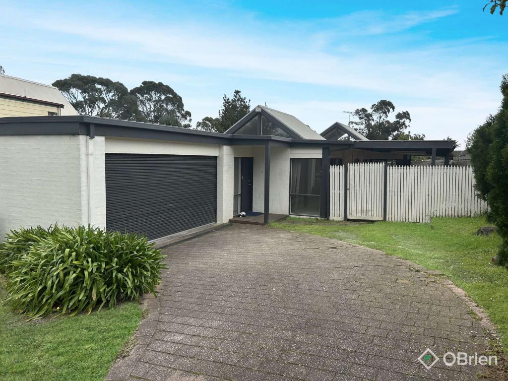 8 Teal Ct, Narre Warren South, VIC 3805