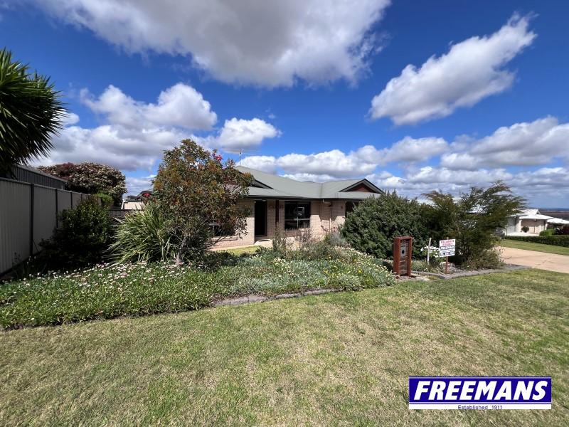 29 Bridgeman Pde, Kingaroy, QLD 4610