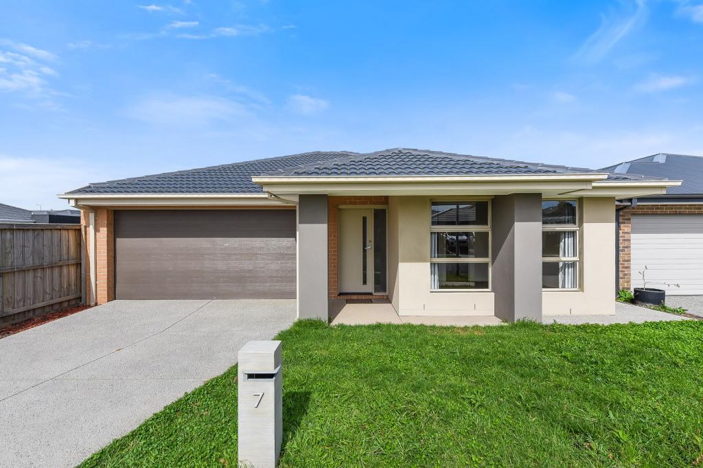 7 Tulk St, Berwick, VIC 3806