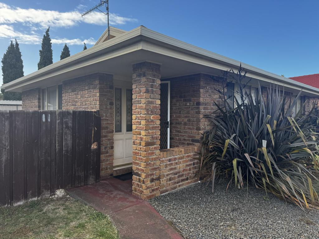11/11 Charles St, Orford, TAS 7190