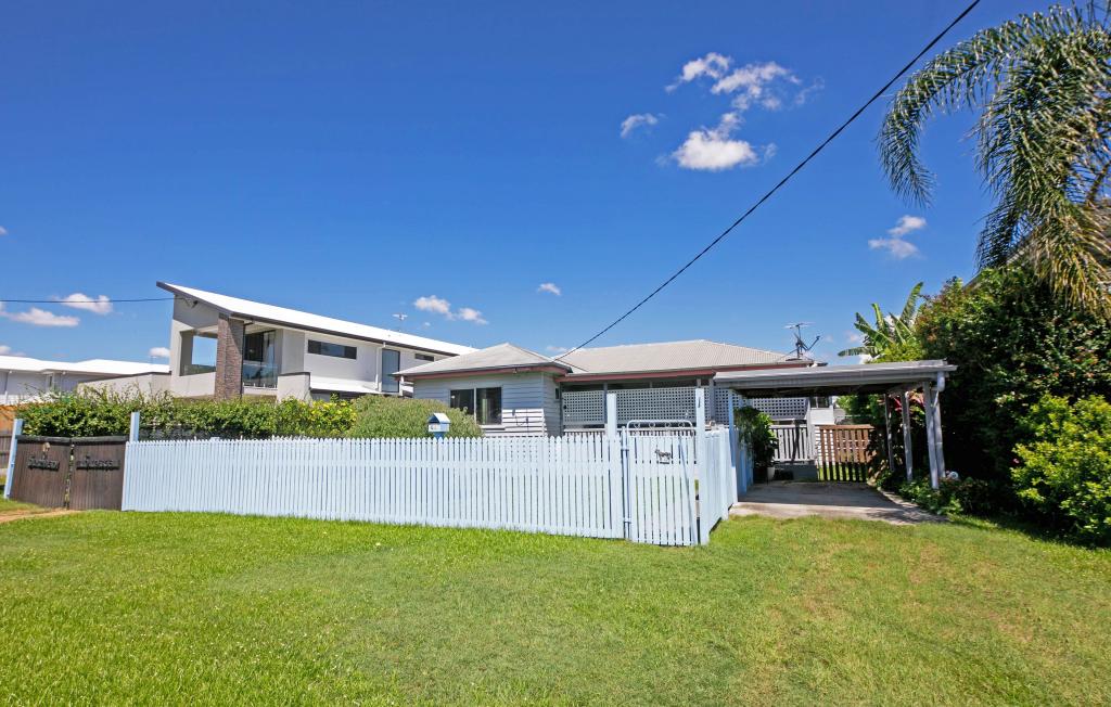 64 PLEYSTOWE CRES, HENDRA, QLD 4011