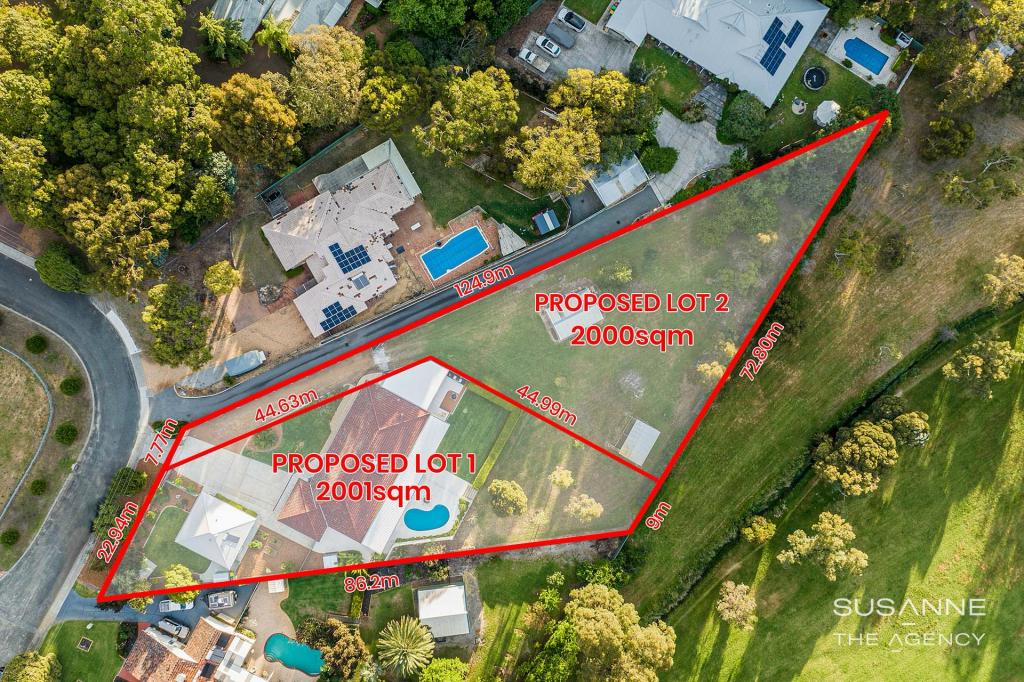 33 Carob Tree Pl, Lesmurdie, WA 6076