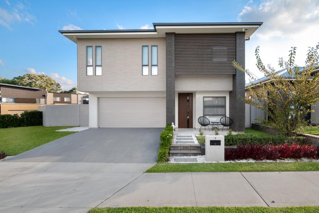 1 Merrill Lane, Gledswood Hills, NSW 2557