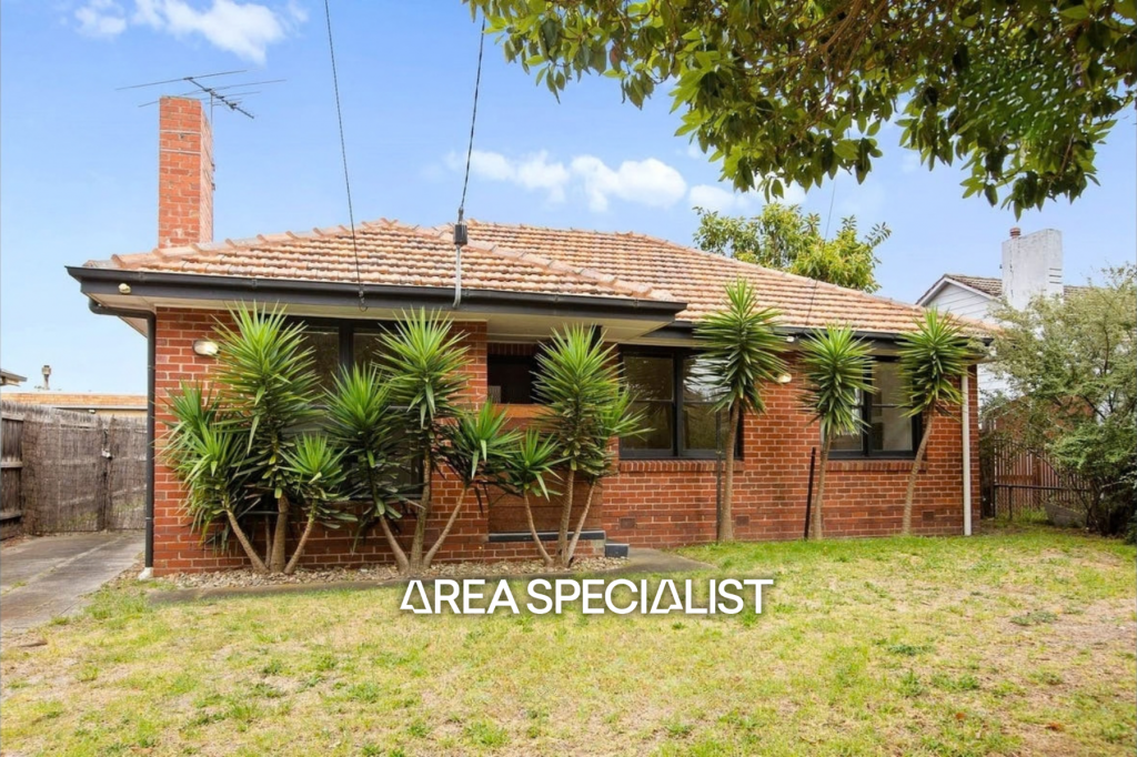 17 Pine St, Frankston North, VIC 3200