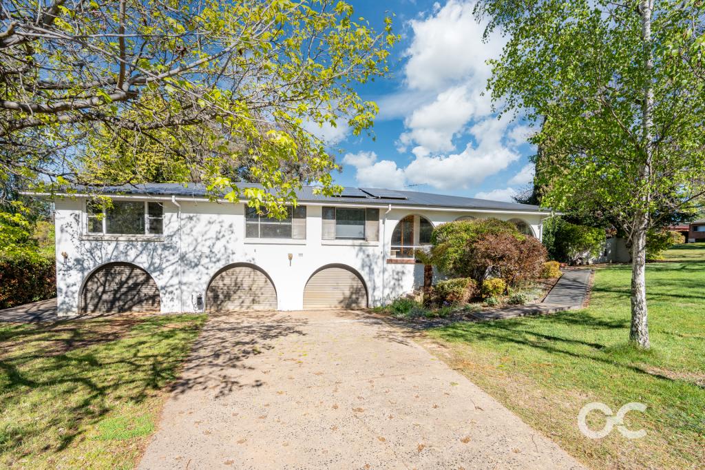 1 Yarawini Dr, Orange, NSW 2800