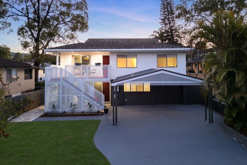 25 Bursaria St, Everton Hills, QLD 4053