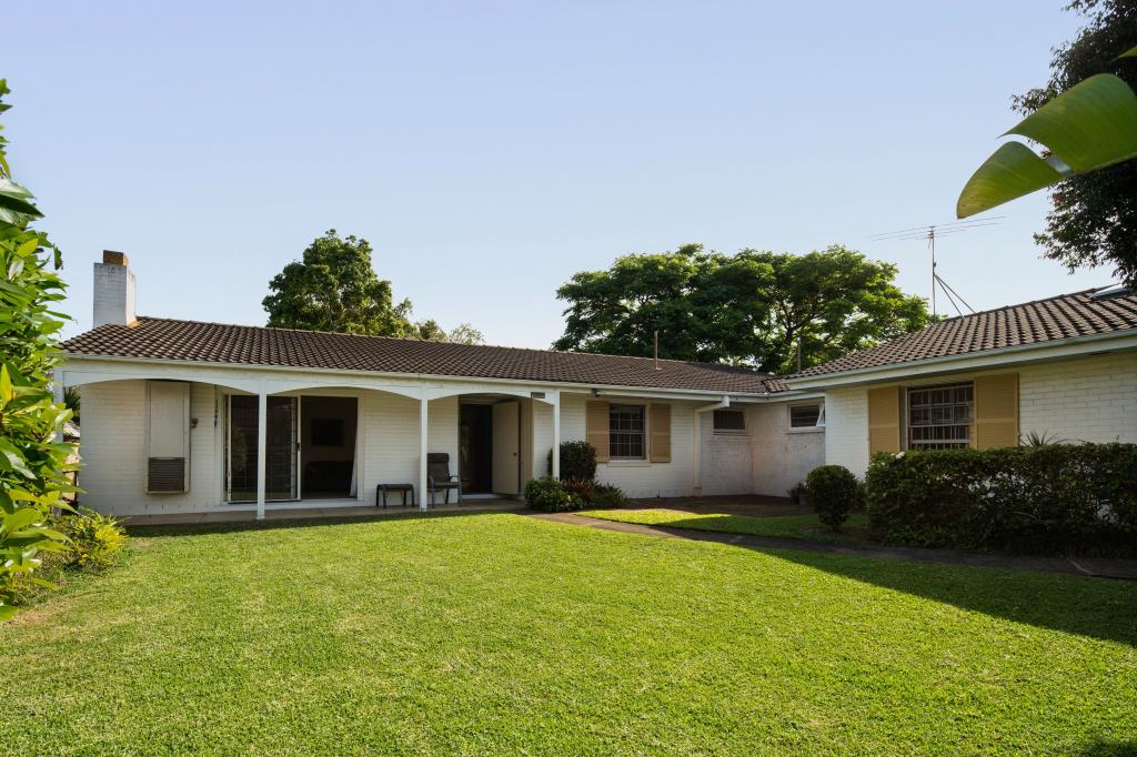 63 Sefton Rd, Hendra, QLD 4011