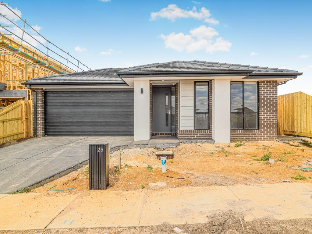 25 Willey Rd, Clyde North, VIC 3978