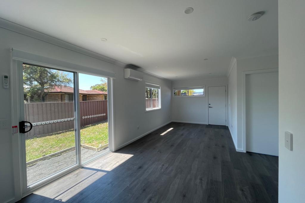 36a Tallagandra Dr, Quakers Hill, NSW 2763