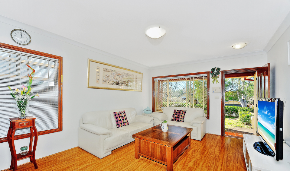 9A VALLEY RD, EASTWOOD, NSW 2122