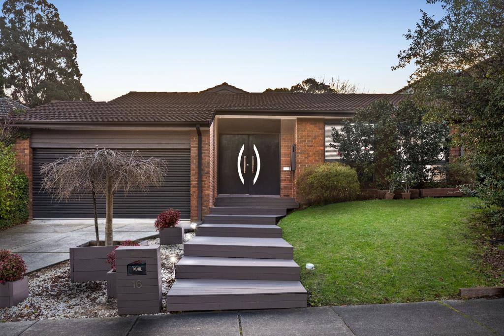 16 Flamingo Dr, Wantirna South, VIC 3152