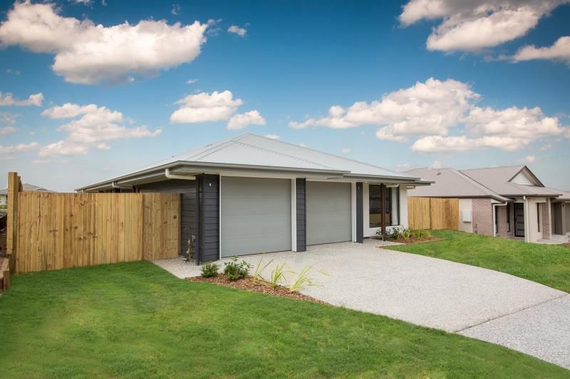 2/7 Arburry Cres, Brassall, QLD 4305