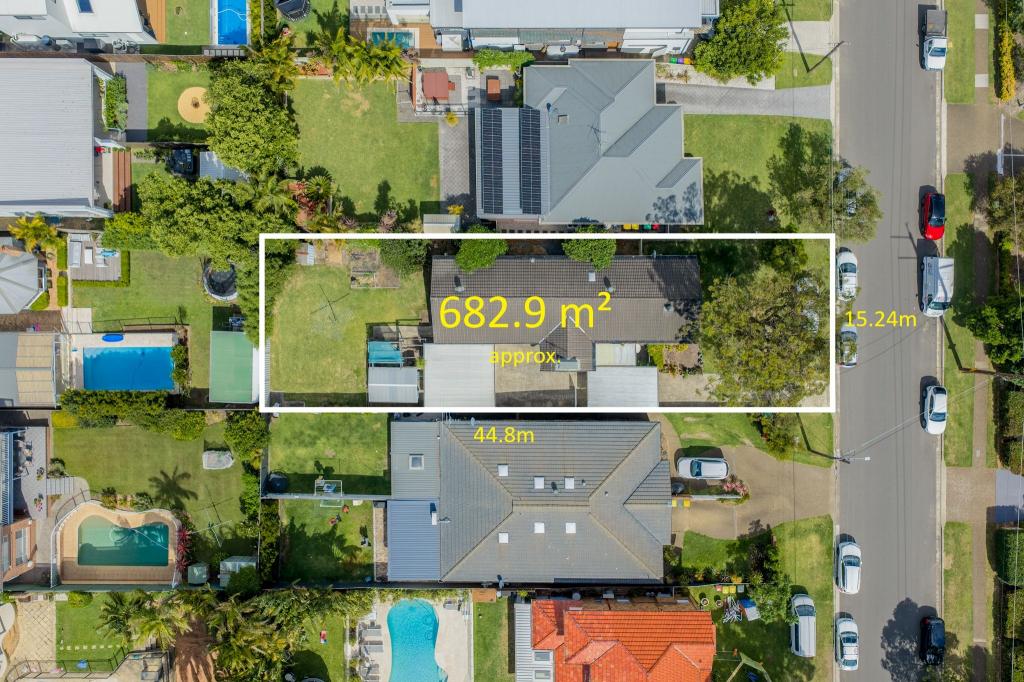 120 CARINGBAH RD, CARINGBAH SOUTH, NSW 2229