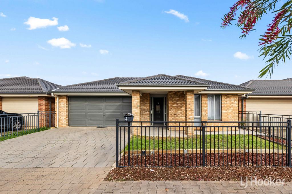 41 Tudor Cres, Smithfield Plains, SA 5114