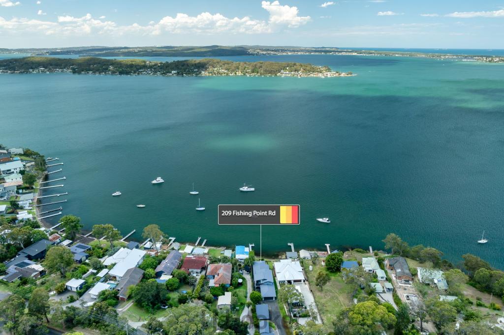 209 Fishing Point Rd, Fishing Point, NSW 2283