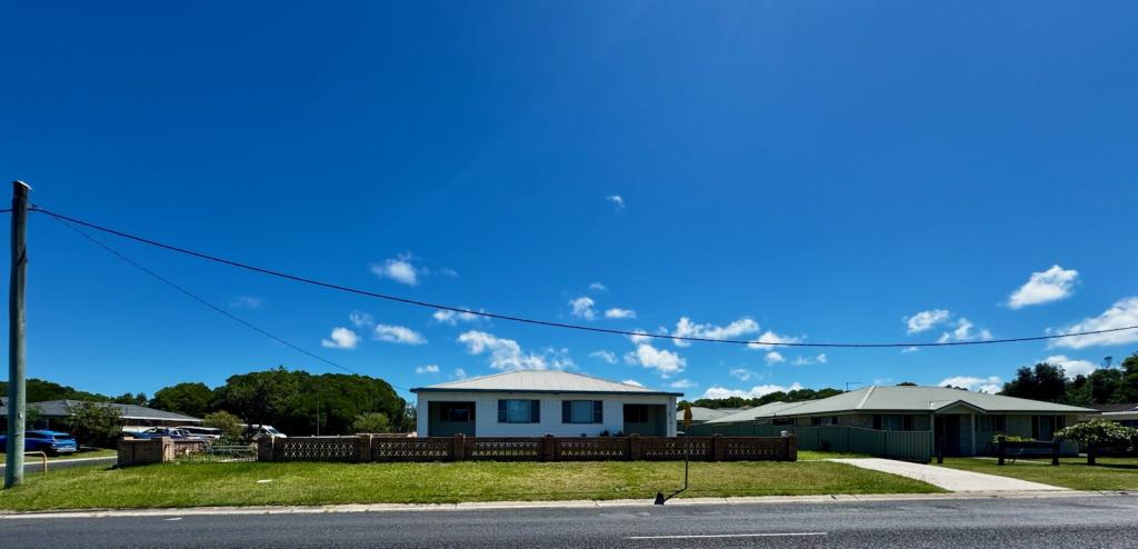 127-129 Woodburn St, Evans Head, NSW 2473