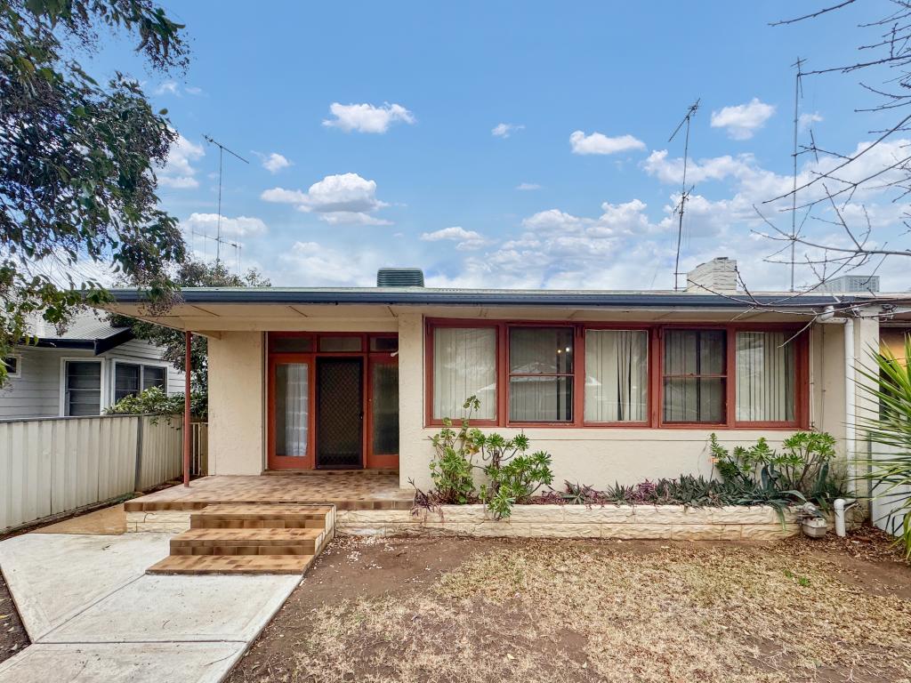 15 Grenfell St, Forbes, NSW 2871
