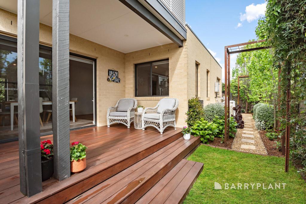 2/334 Eastbourne Rd, Rosebud, VIC 3939