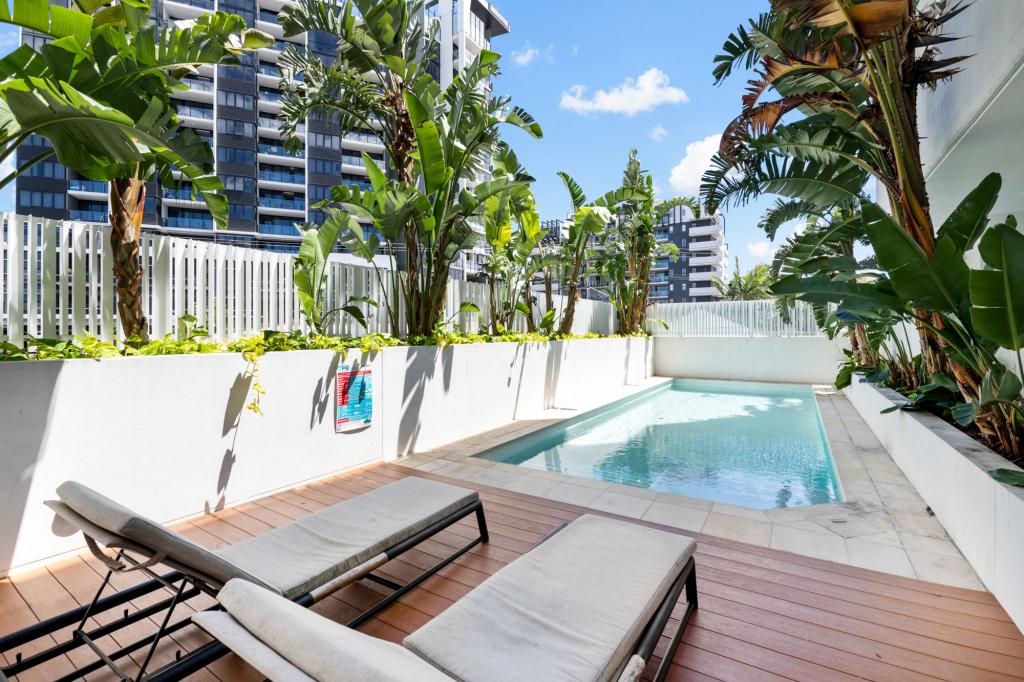 101/8 Holden St, Woolloongabba, QLD 4102