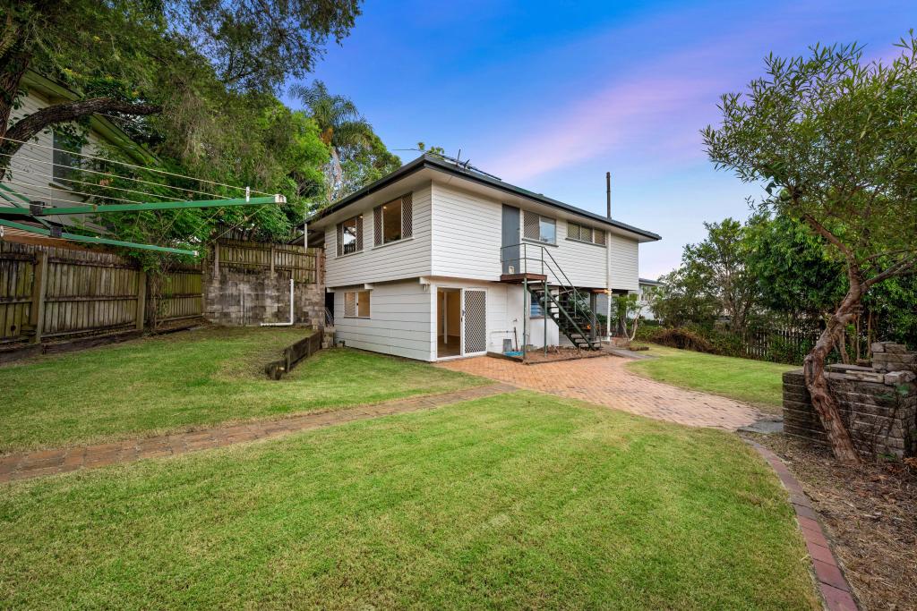 6 Leith St, Carina, QLD 4152