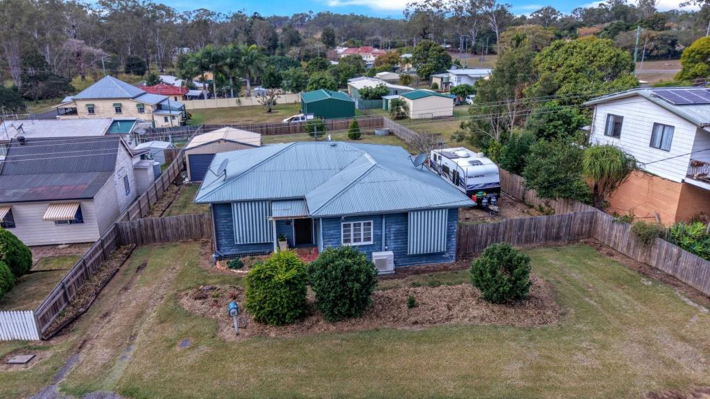 12 Walker St, Gin Gin, QLD 4671