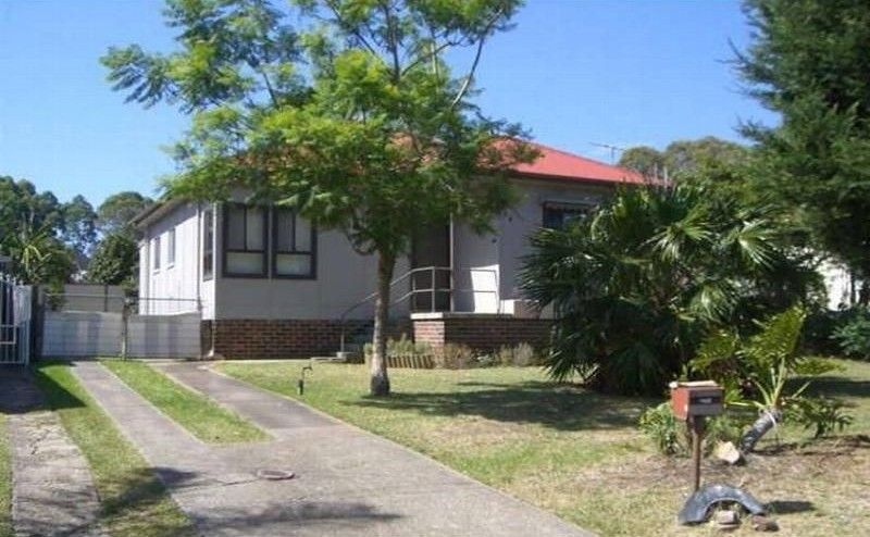 17 Truscott St, Panania, NSW 2213