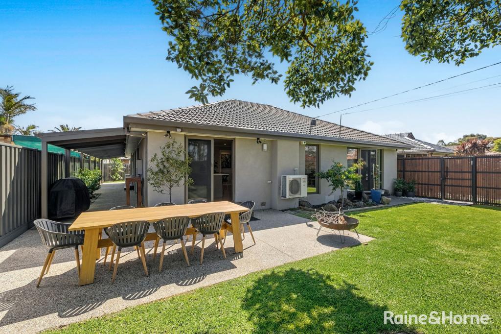 10 Martin Ct, Seaholme, VIC 3018