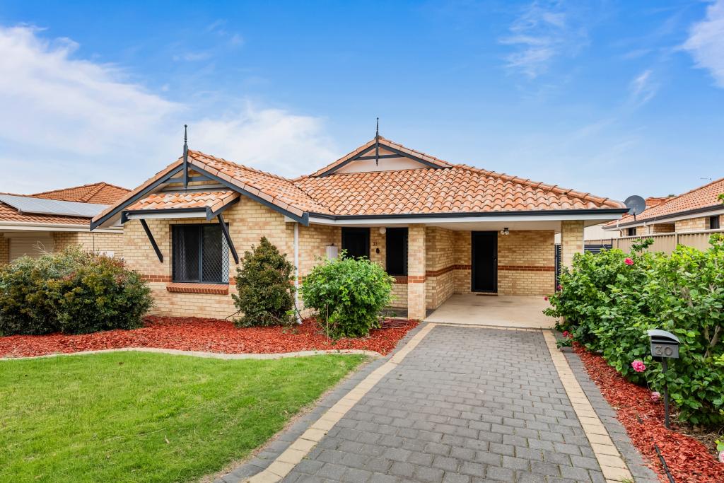 30 Beard Pl, Queens Park, WA 6107