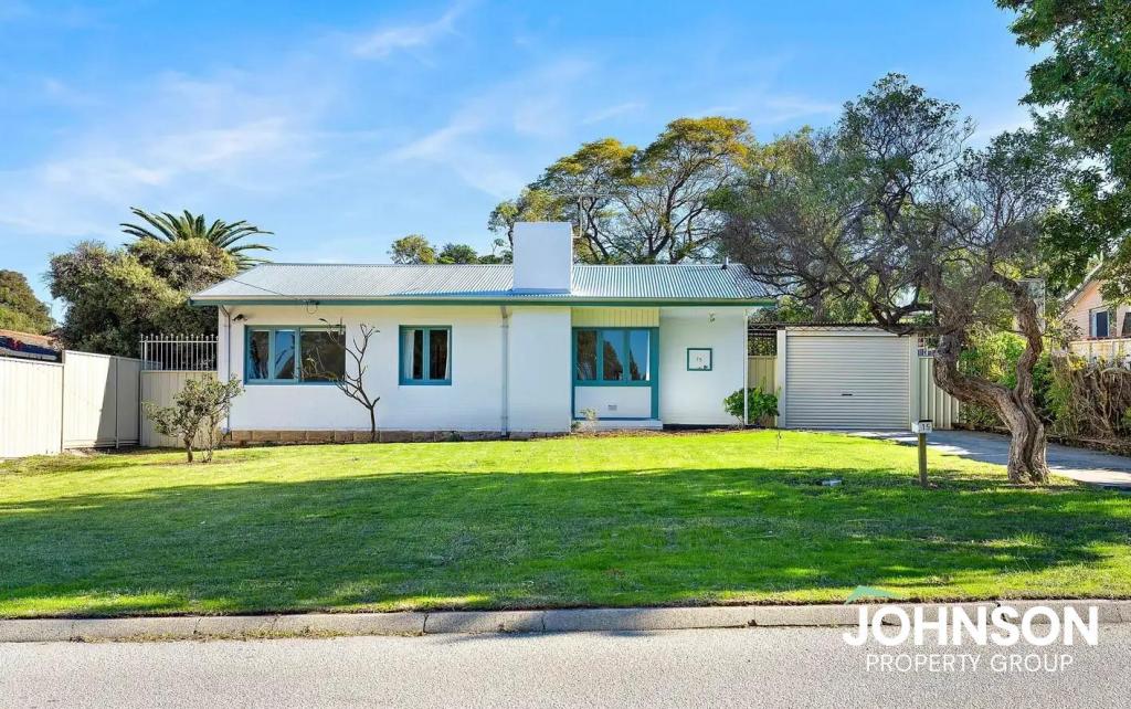 15 Prospero Cres, Coolbellup, WA 6163