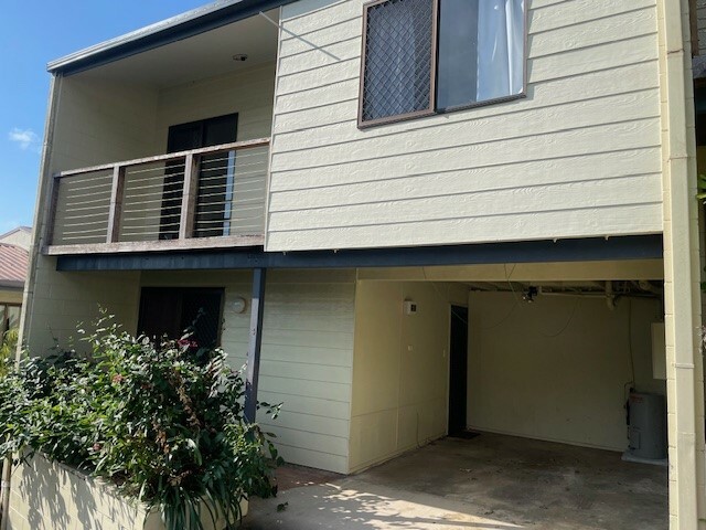 4/4 Border Dr, Cannonvale, QLD 4802