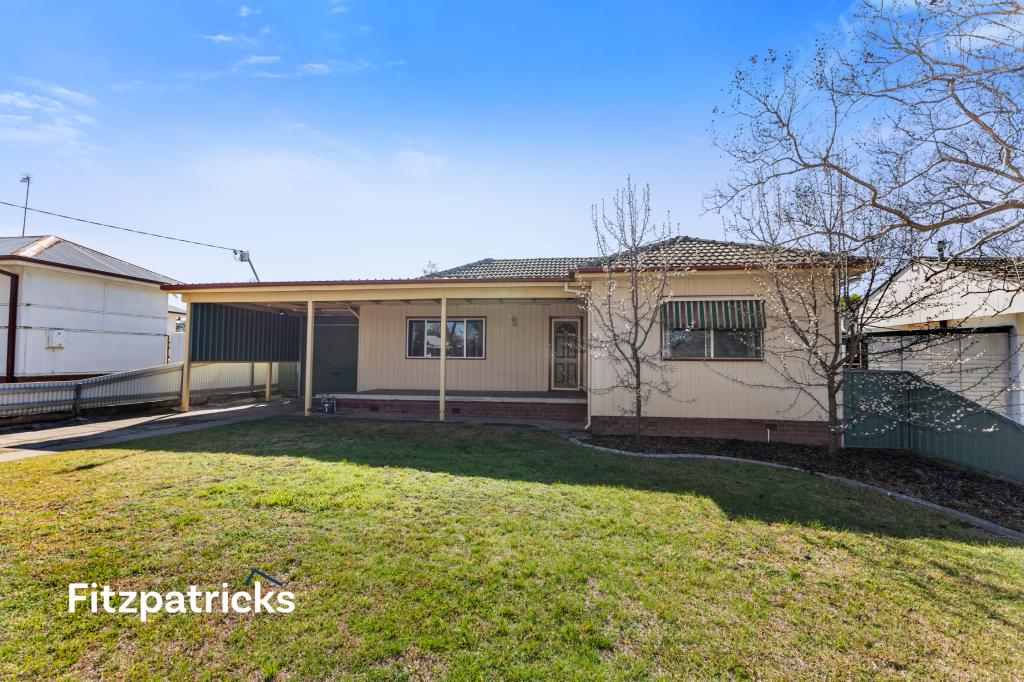 423 Lake Albert Rd, Kooringal, NSW 2650