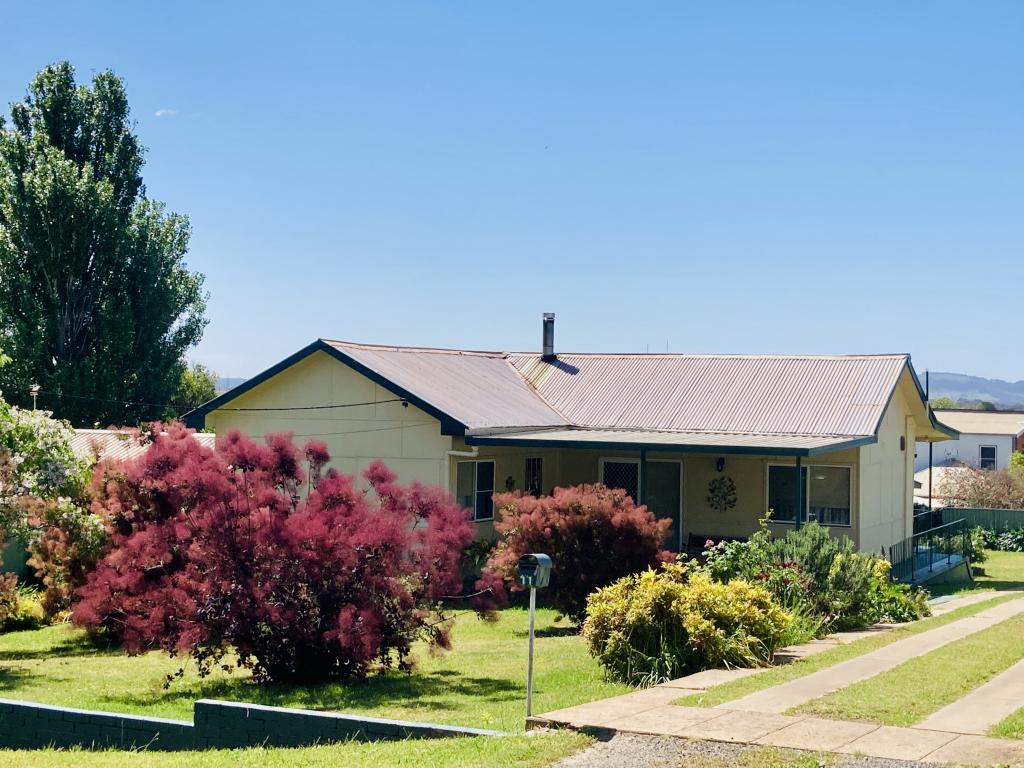 11 Buchanan St, Kandos, NSW 2848