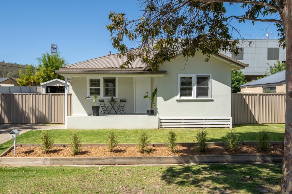 763 Centaur Rd, Hamilton Valley, NSW 2641