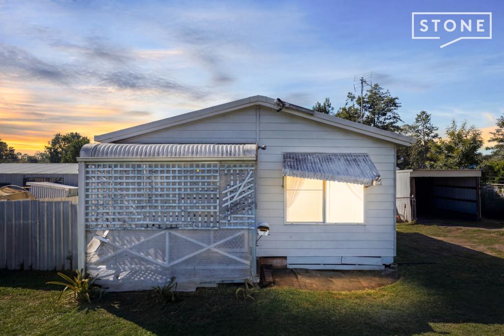 28 Charles St, Abermain, NSW 2326