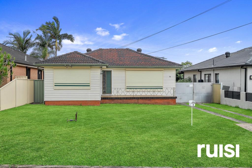 5 Galton St, Smithfield, NSW 2164