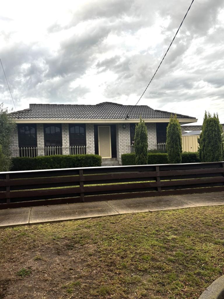 3 Della Pl, Sunshine West, VIC 3020