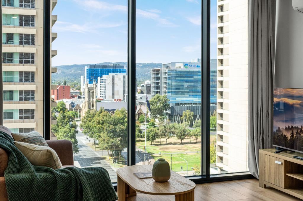 1015/6 PENALUNA PL, ADELAIDE, SA 5000
