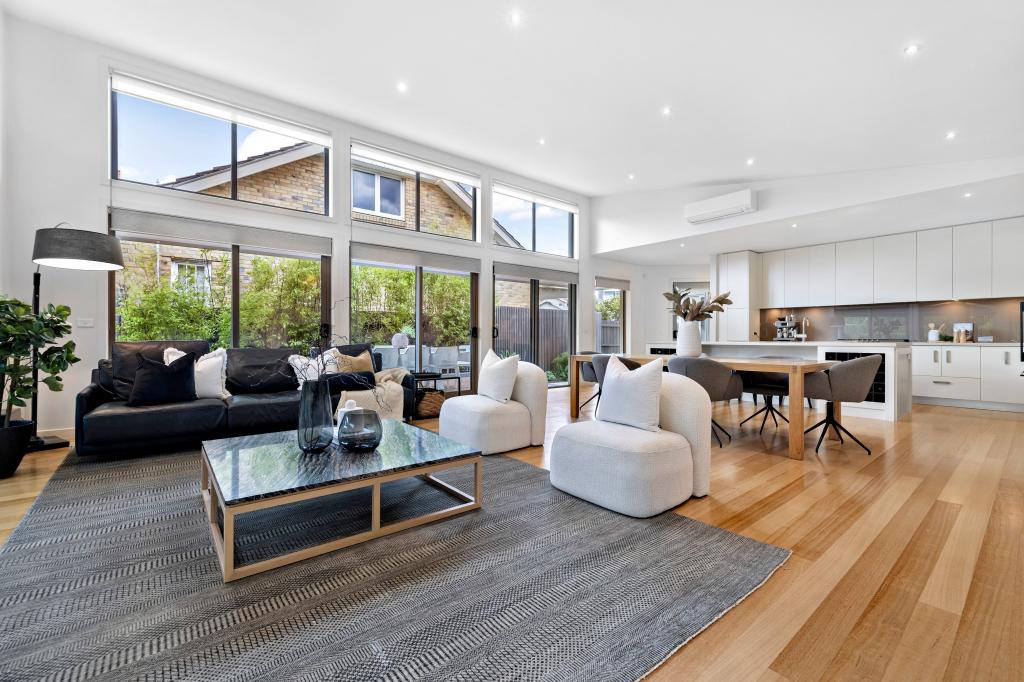 11 Mcindoe Pde, Parkdale, VIC 3195