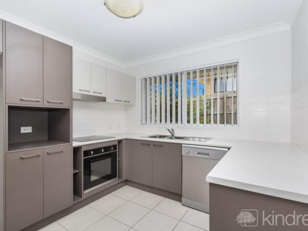 1/22 Awoonga Cres, Morayfield, QLD 4506