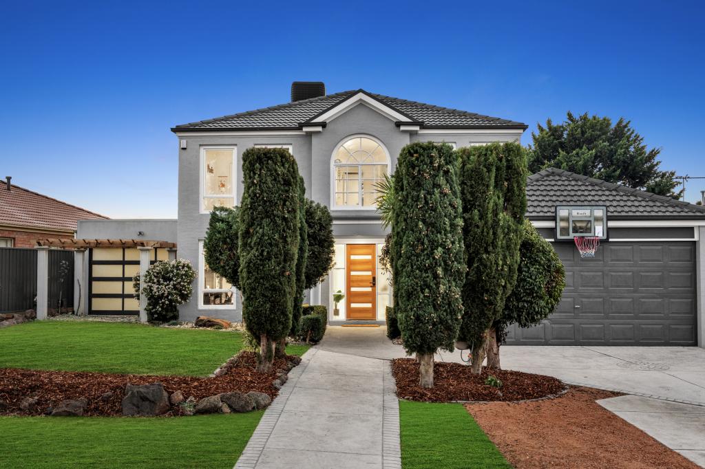 14 Peterhouse Ct, Sunbury, VIC 3429