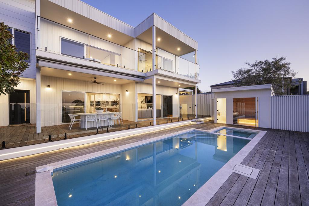 49 HULL RD, MOUNT MARTHA, VIC 3934
