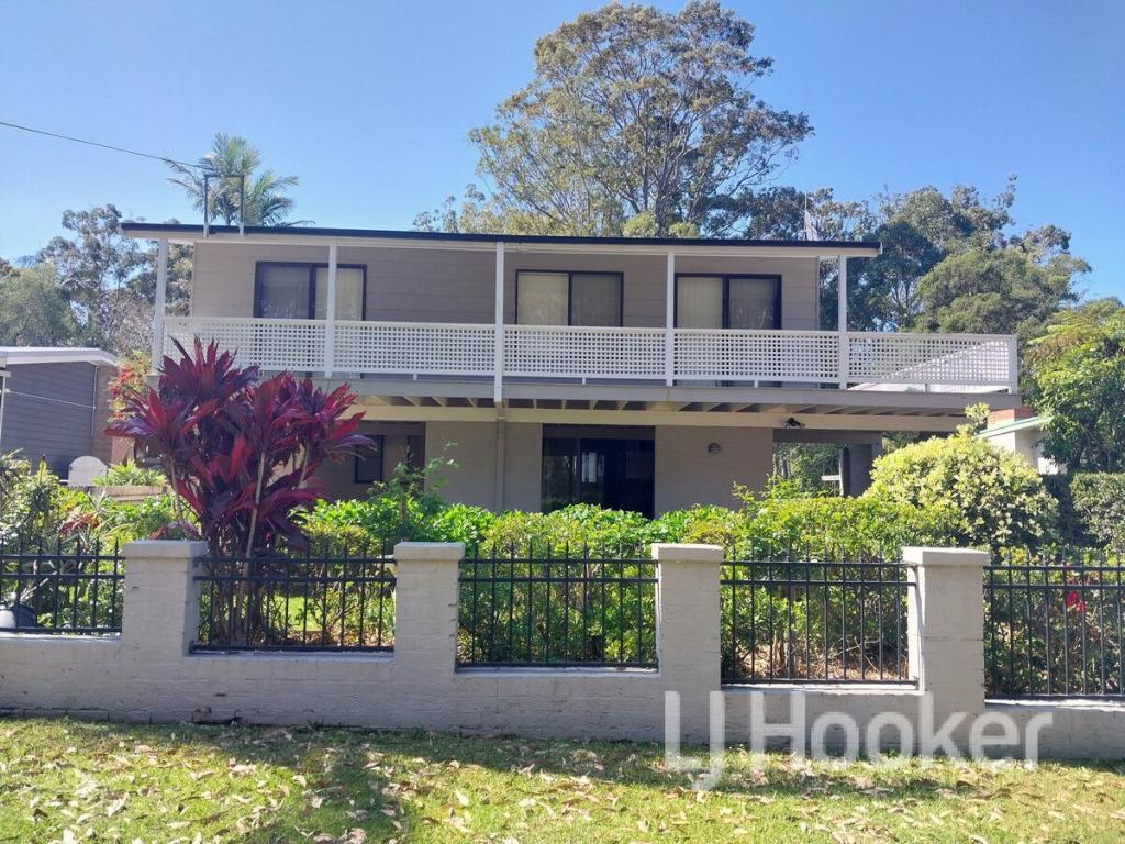 32 Island Point Rd, St Georges Basin, NSW 2540