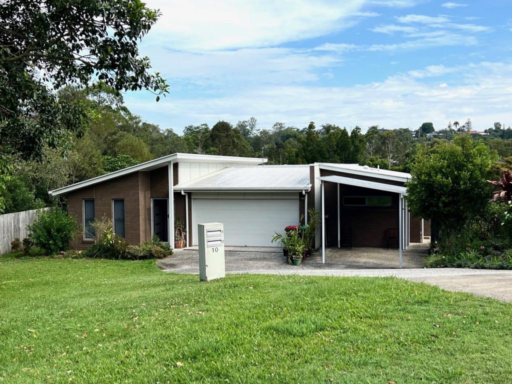 2/10 Orientation Pl, Nambour, QLD 4560