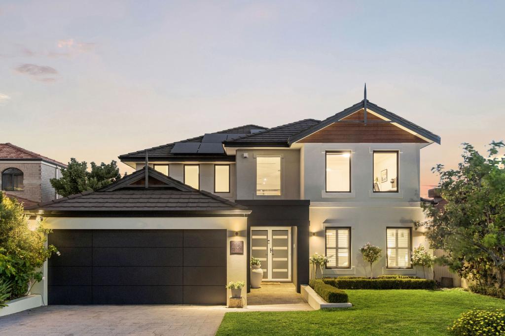 118 Clontarf St, Sorrento, WA 6020