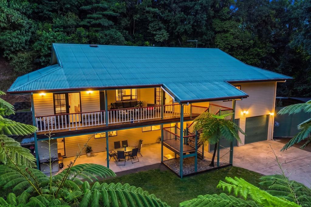 34-36 Cascades Dr, Redlynch, QLD 4870