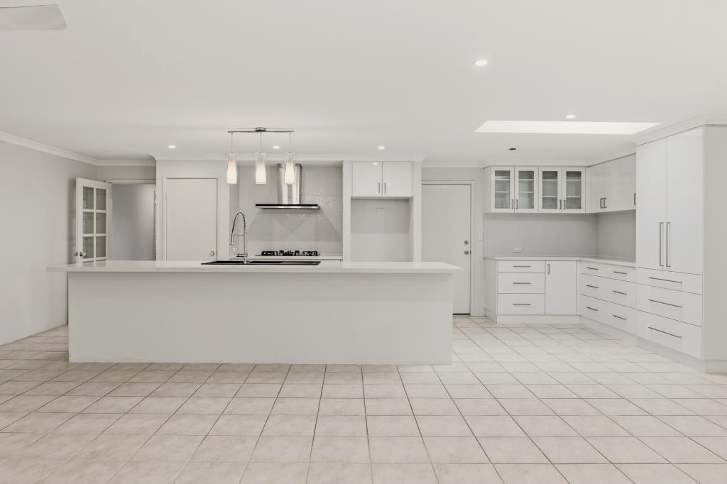 34 Grove St, Shoalwater, WA 6169