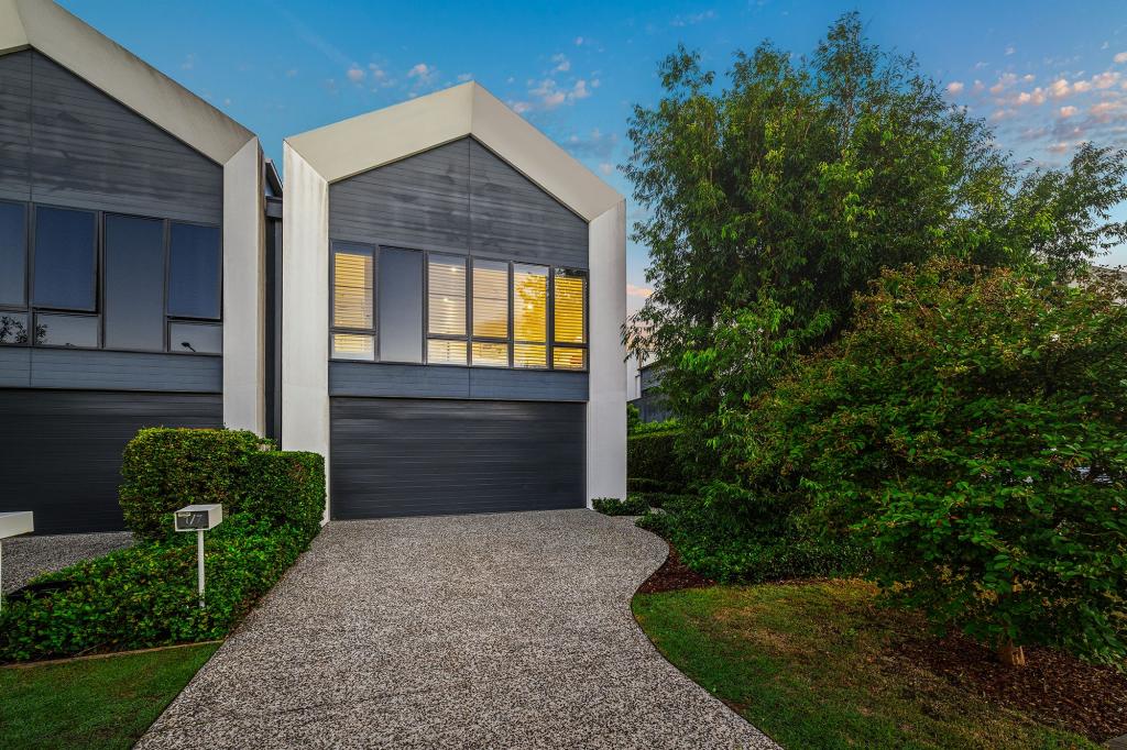 1/7 Magnoli Cct, Palm Beach, QLD 4221